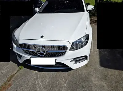 Photo 1 of 17: 2019 Mercedes-Benz E 300 — Korean insurance auction