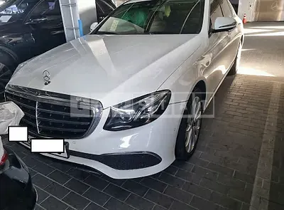 Photo 1 of 16: 2018 Mercedes-Benz E300 4Matic — Korean insurance auction