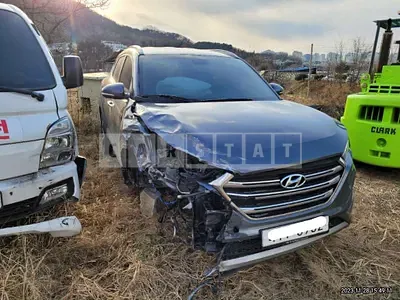 Photo 1 of 12: 2017 Hyundai Tucson, VIN KMHJ581ADHU213610 — Korean insurance auction