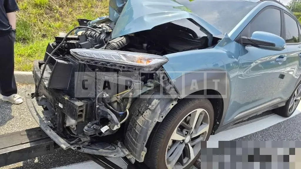 Photo 2 of 9: 2019 Hyundai Kona Gasoline 1.6 — Korean insurance auction
