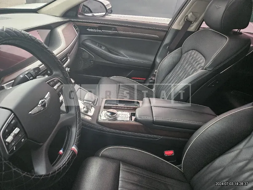 Photo 2 of 18: 2019 Genesis G90 3.8 — Korean insurance auction