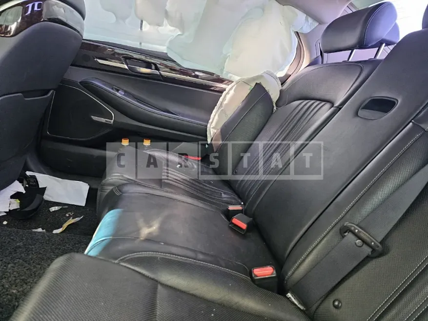Photo 2 of 17: 2017 Genesis EQ900 3.8 — Korean insurance auction