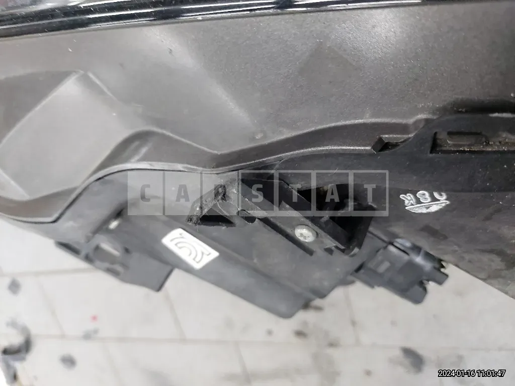 Photo 2 of 45: 2017 Infiniti Q70 3.7, VIN JNKBY11E4JM650024 — Korean insurance auction