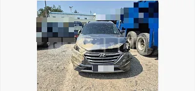 Photo 1 of 17: 2017 Hyundai Tucson TL — Korean insurance auction