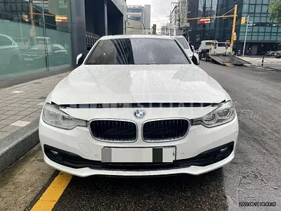 Photo 1 of 11: 2018 BMW 320d WLTP, VIN WBA8C5101J5L45710 — Korean insurance auction