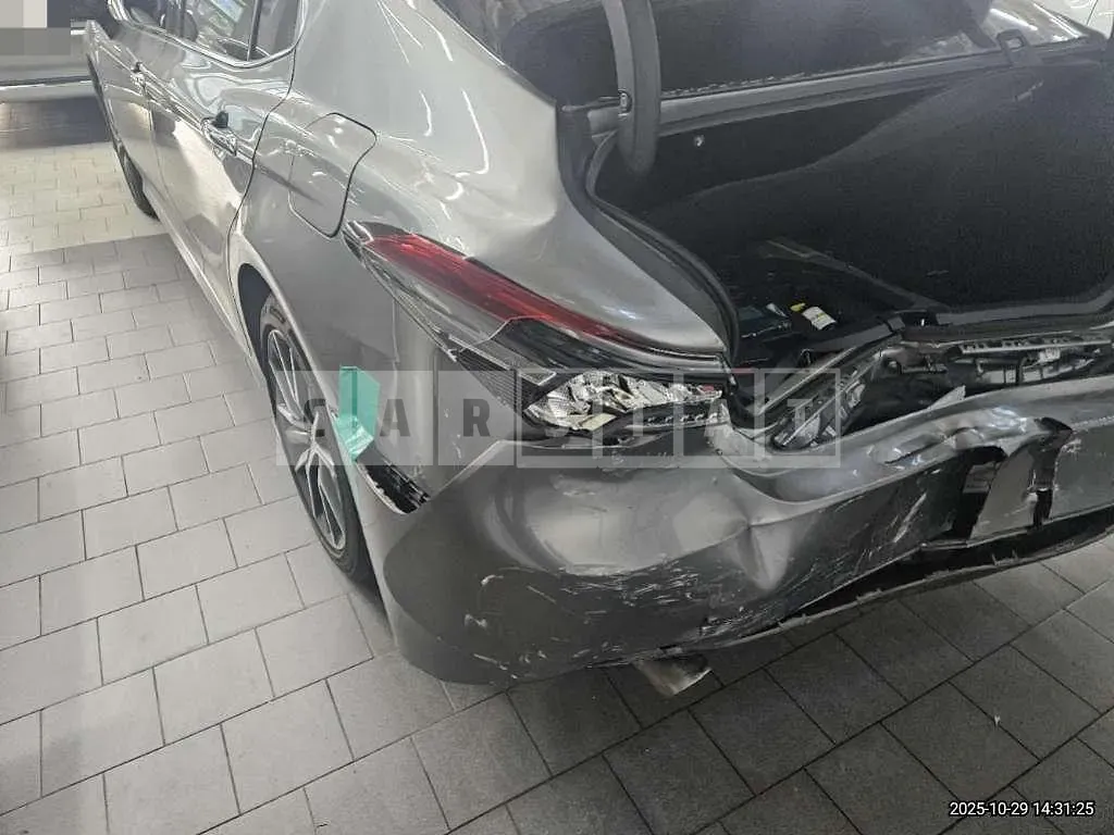 Photo 2 of 10: 2023 Toyota Camry Hybrid — Korean insurance auction