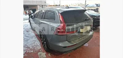 Photo 1 of 32: 2021 Volvo V60CCB5 AWD — Korean insurance auction