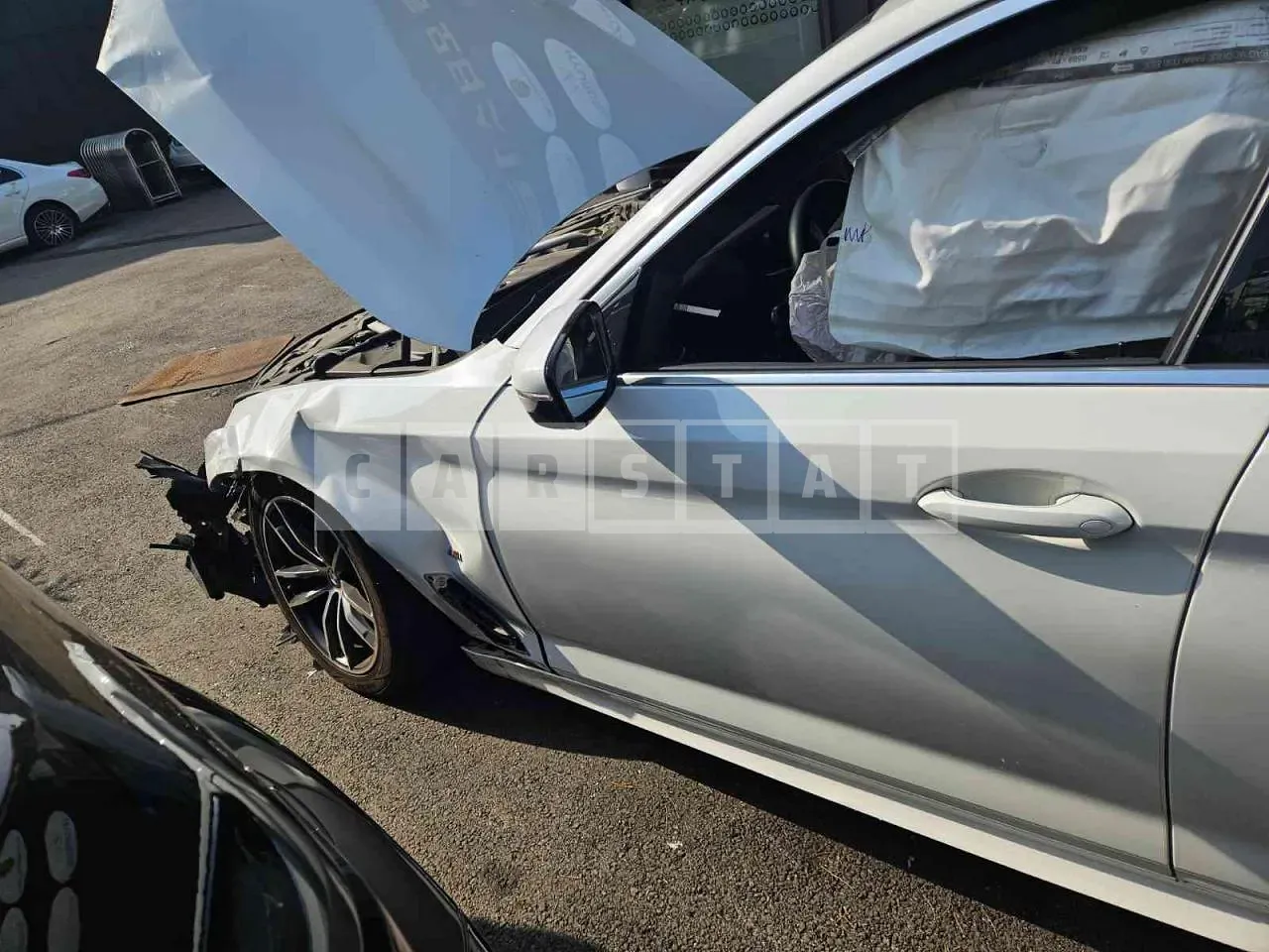 Photo 2 of 23: 2023 BMW 523d, VIN WBA11ES08PCL60599 — Korean insurance auction