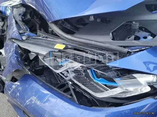 Photo 2 of 44: 2022 BMW i4 M50, VIN WBY31AW02NFM17601 — Korean insurance auction