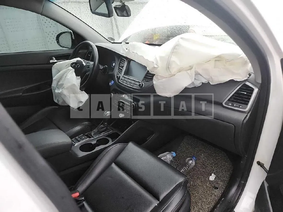 Photo 2 of 9: 2015 Hyundai Tucson — Korean insurance auction