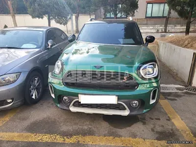 Photo 1 of 39: 2021 MINI Cooper SD Countryman ALL4, VIN WMW21BU08M3M35801 — Korean insurance auction