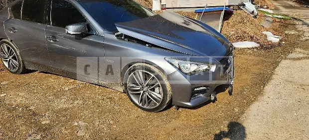 Photo 2 of 4: 2015 Infiniti Q50S Hybrid, VIN JNKAV71EXFM540044 — Korean insurance auction