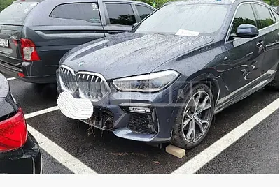Photo 1 of 12: 2021 BMW X6 xDrive 40i, VIN WBACY6105M9G53111 — Korean insurance auction