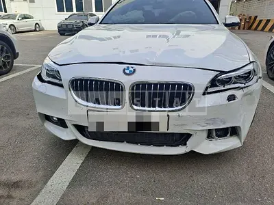 Photo 1 of 15: 2015 BMW 520d — Korean insurance auction