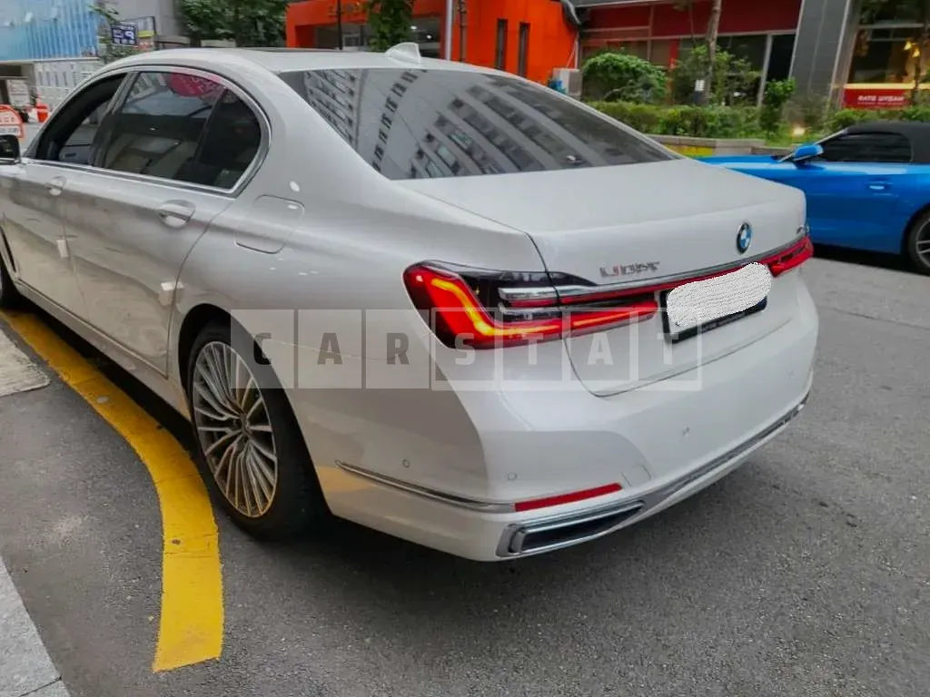 Photo 2 of 9: 2022 BMW 740Li xDrive, VIN WBA7T4107NCJ78745 — Korean insurance auction