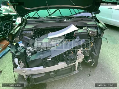 Photo 1 of 11: 2018 Hyundai Kona Electric, VIN KMHK281GFKU001080 — Korean insurance auction