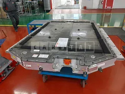 Photo 1 of 6: 2022 Kia (parts) EV6 Long Range Battery — Korean insurance auction
