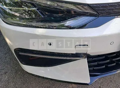 Photo 1 of 2: 2023 Kia (parts) EV6 Light — Korean insurance auction
