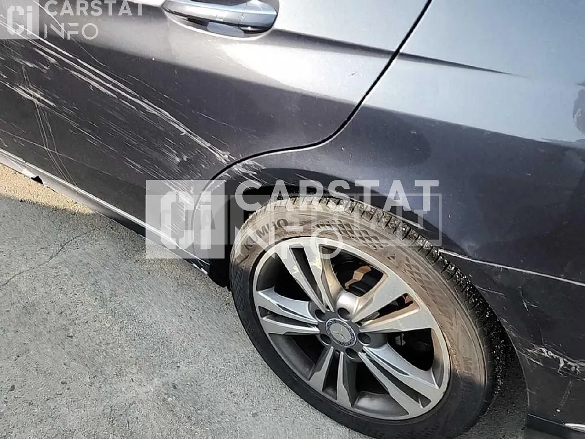 Photo 2 of 76: 2014 Mercedes-Benz E220 CDI — Korean insurance auction