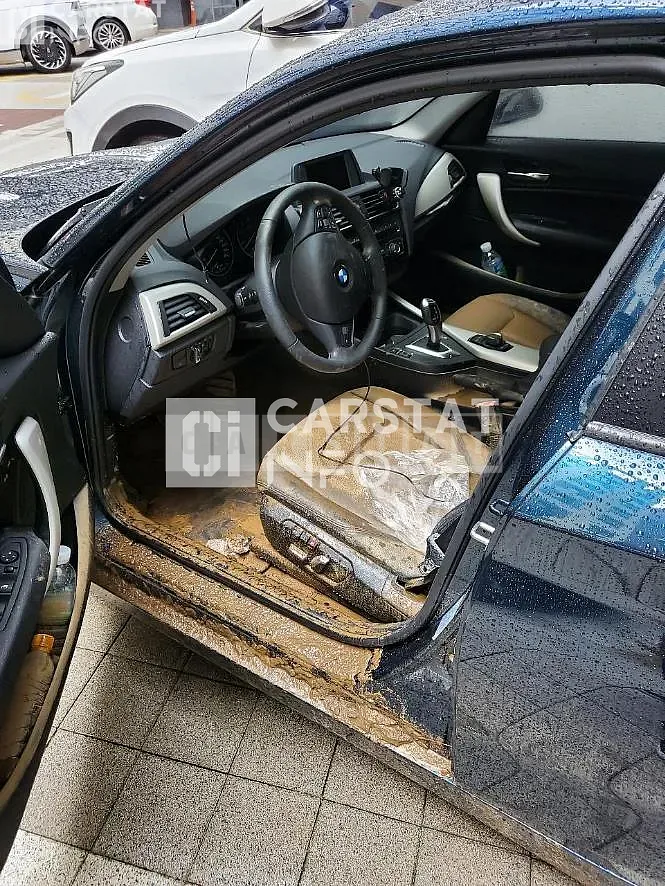 Photo 2 of 7: 2016 BMW Calm 118d — Korean insurance auction