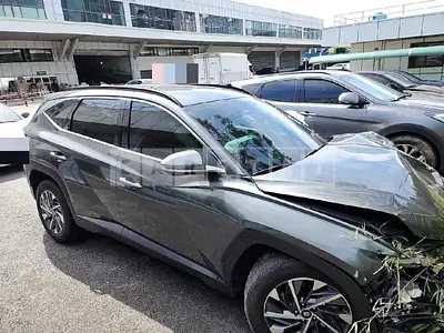 Photo 1 of 7: 2021 Hyundai Tucson Hybrid, VIN KMHJE811BNU037113 — Korean insurance auction