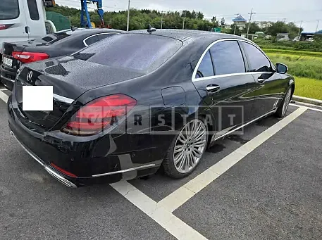 Photo 2 of 10: 2018 Mercedes-Benz S560 L — Korean insurance auction