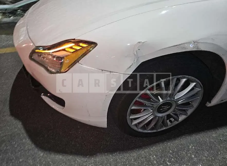 Photo 2 of 7: 2015 Maserati Quattroporte S Q4 — Korean insurance auction