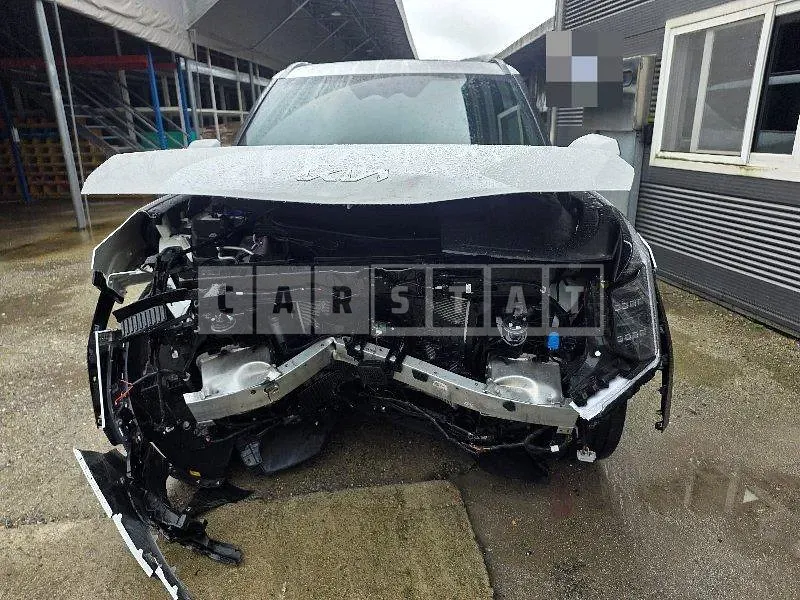 Photo 2 of 53: 2025 Kia EV9 Earth Long Range 4WD — Korean insurance auction