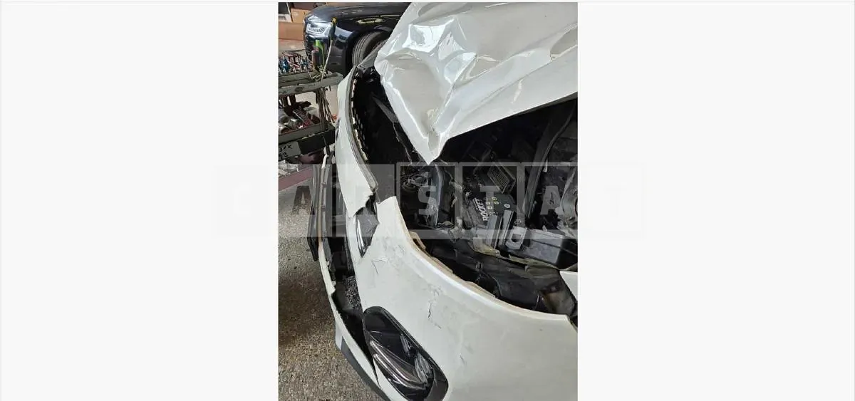 Photo 2 of 18: 2017 Kia Sportage — Korean insurance auction