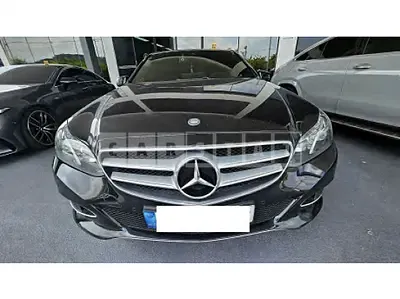 Photo 1 of 8: 2015 Mercedes-Benz E 200 — Korean insurance auction