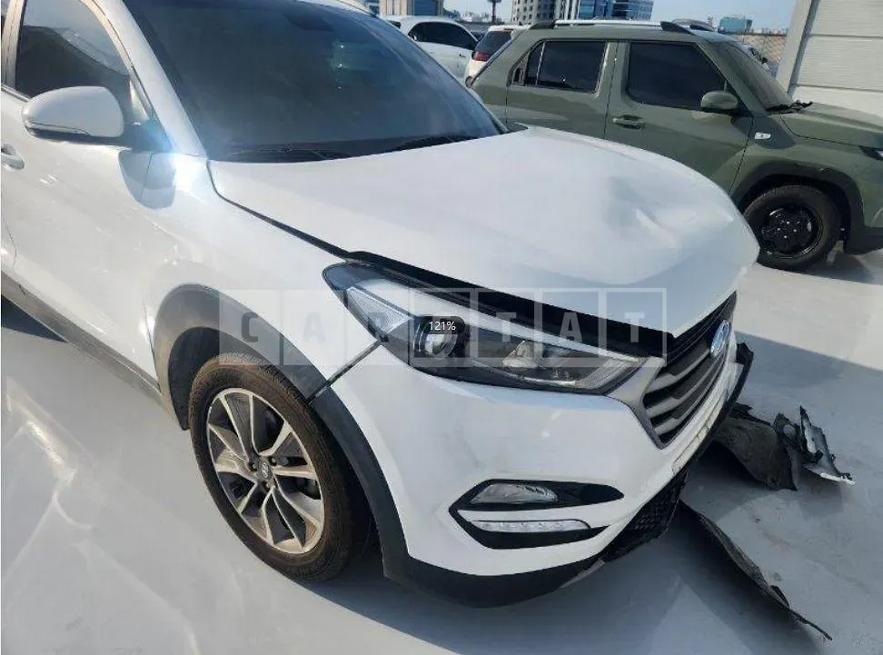 Photo 2 of 28: 2018 Hyundai Tucson TL 2.0 — Korean insurance auction