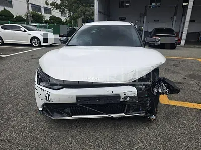 Photo 1 of 109: 2024 Kia EV6 — Korean insurance auction
