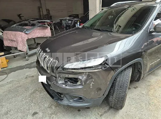 Photo 2 of 8: 2015 Jeep Cherokee — Korean insurance auction