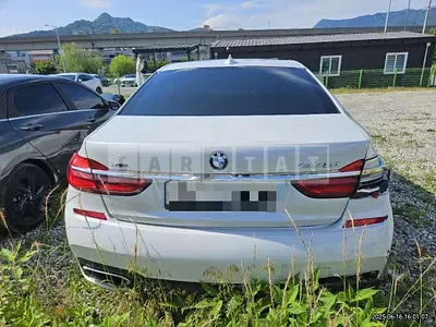 Photo 1 of 36: 2018 BMW 740Ld xDrive — Korean insurance auction