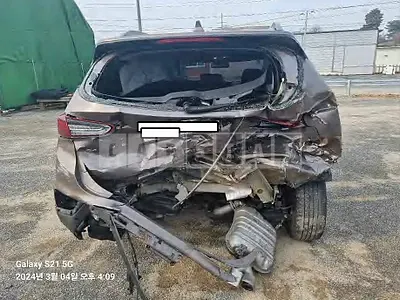 Photo 1 of 25: 2019 Hyundai Santa Fe, VIN KMHS281BBKU002601 — Korean insurance auction