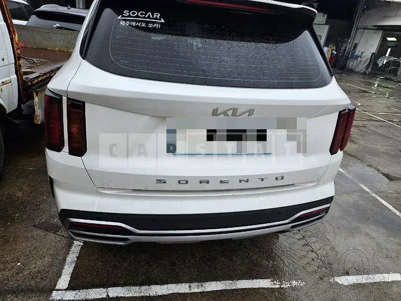 Photo 2 of 16: 2022 Kia Sorento 2.5T Gasoline, VIN KNARF81FGNA151478 — Korean insurance auction