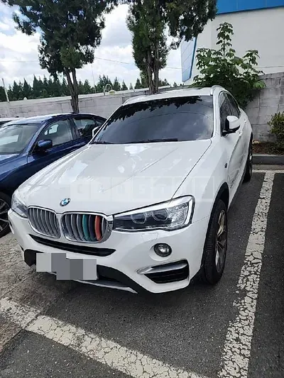 Photo 1 of 11: 2017 BMW X4 xDrive20d, VIN WBAXX1102H0T39396 — Korean insurance auction