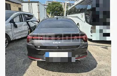 Photo 1 of 30: 2022 Kia Mr — Korean insurance auction