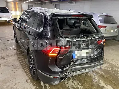 Photo 1 of 31: 2020 Volkswagen Tiguan 2.0 TDI — Korean insurance auction