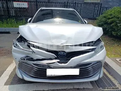 Photo 1 of 16: 2019 Toyota Camry Hybrid — Korean insurance auction