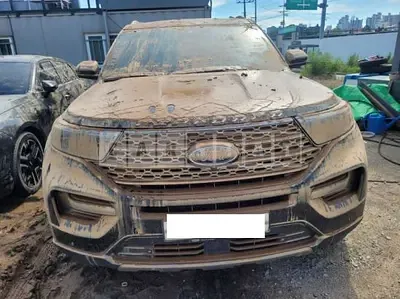 Photo 1 of 8: 2020 Ford Explorer 2.3 — Korean insurance auction