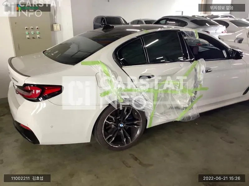 Photo 2 of 10: 2020 BMW 523d, VIN WBA11ES05MCF34580 — Korean insurance auction
