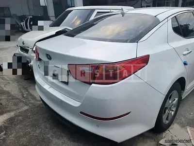Photo 1 of 15: 2014 Kia K5 2.0 LPG — Korean insurance auction