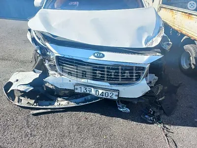 Photo 1 of 7: 2016 Kia Carnival, VIN KNAMB81ABGS220173 — Korean insurance auction