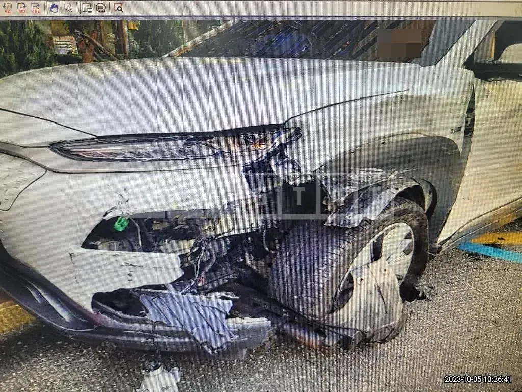 Photo 2 of 4: 2018 Hyundai Kona Electric — Korean insurance auction