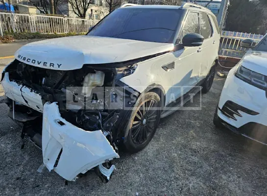 Photo 2 of 12: 2018 Land Rover Discovery TD6, VIN SALRA2BK9JA078585 — Korean insurance auction
