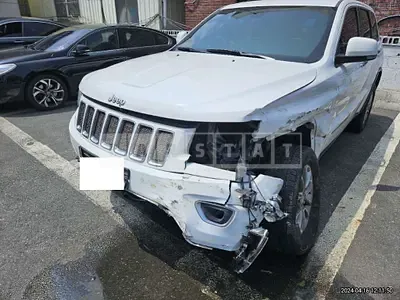 Photo 1 of 8: 2016 Jeep Straw Grand Cherokee — Korean insurance auction