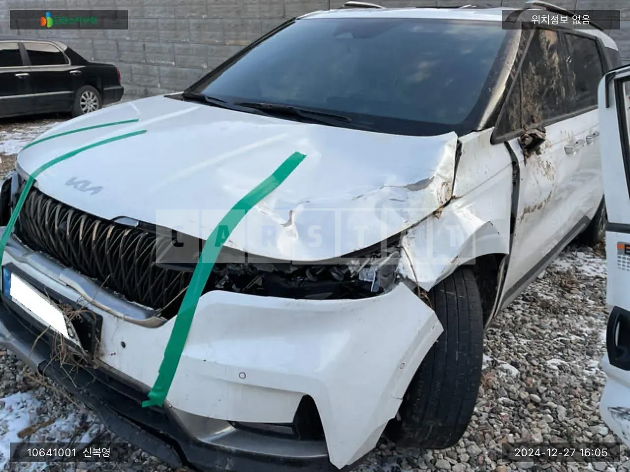 Photo 2 of 34: 2022 Kia Carnival Limousine, VIN KNANE813BNS168711 — Korean insurance auction