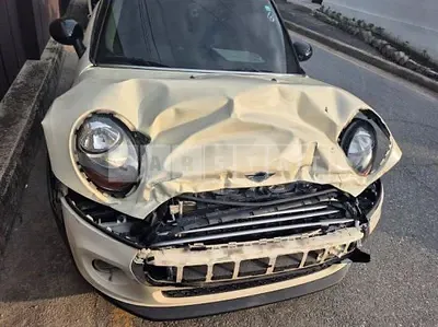 Photo 1 of 10: 2015 MINI Cooper Five-Door — Korean insurance auction