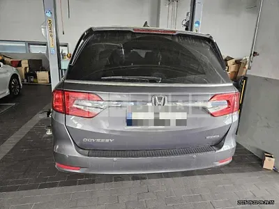Photo 1 of 11: 2018 Honda Odyssey — Korean insurance auction